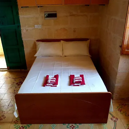 Tal-qajru Farmhouse Casa de hóspedes